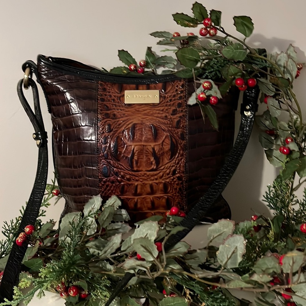 Vintage Brahmin Crossbody and Phone Wristlet Set